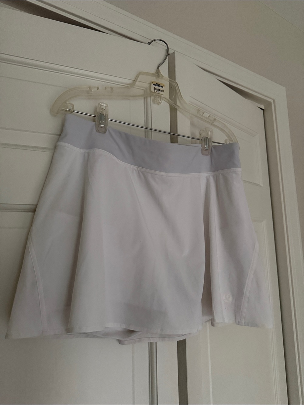 lululemon athletica White Tennis Skirt size 12!